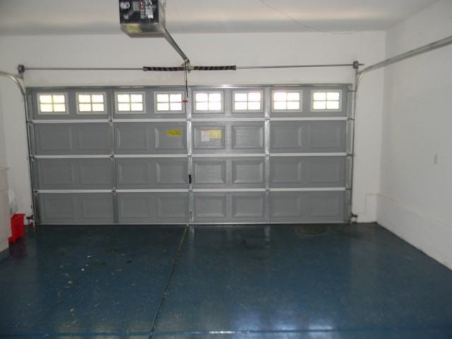 7833 Hidden Village Ave - Photo 2 of 20