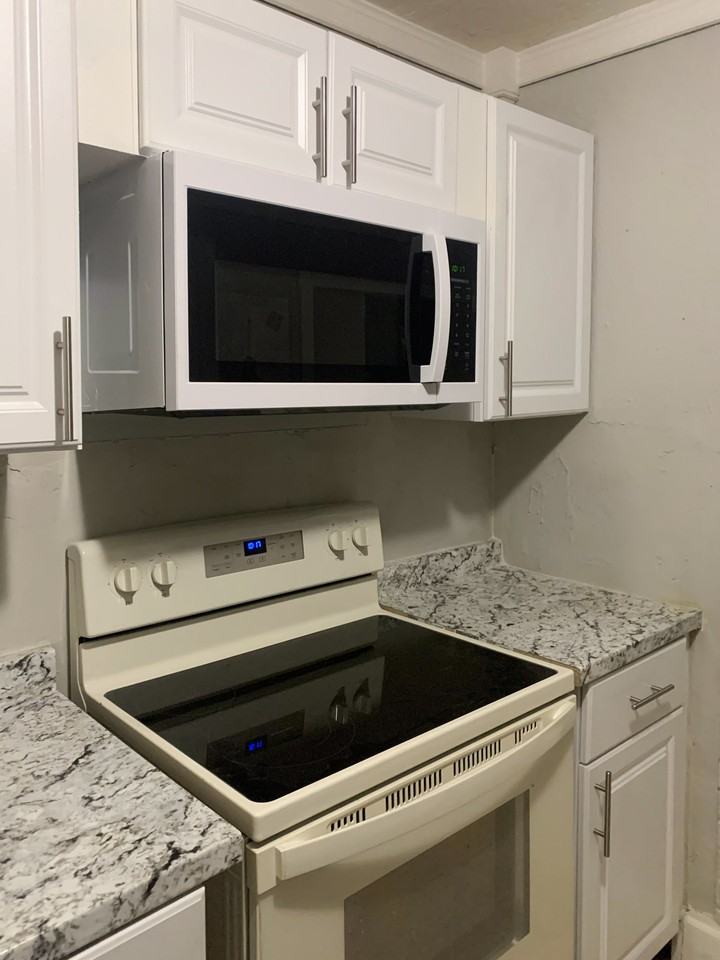 Nw 26th Ave - Photo 2 of 21