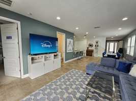 featured image of Fairfax Dr