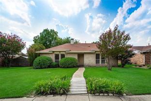 239 Edgewood Dr - Photo 1 of 1