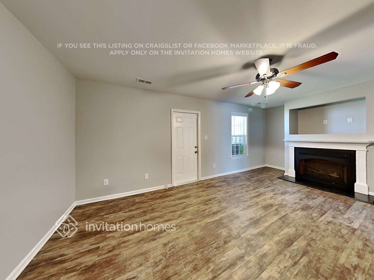 121 Blackthorne Ct - Photo 5 of 14
