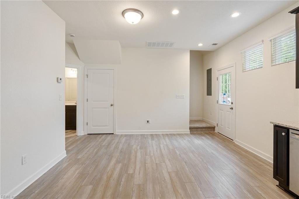 3873 Strawberry Plains Rd #B - Photo 4 of 16