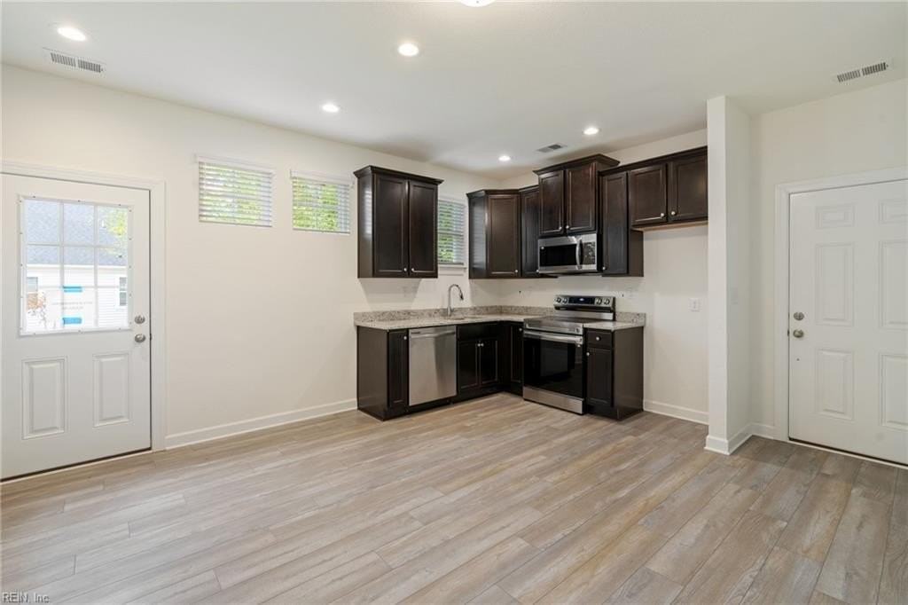 3873 Strawberry Plains Rd #B - Photo 5 of 16