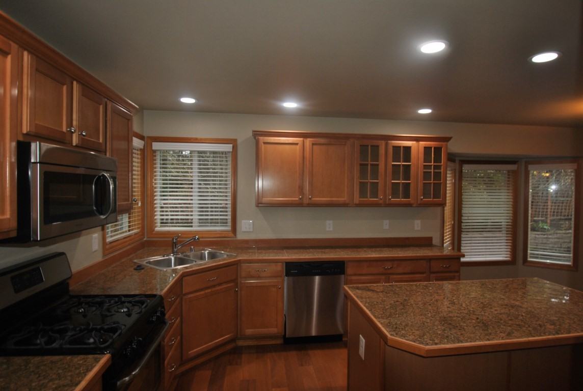 18208 SE 246th St - Photo 2 of 22