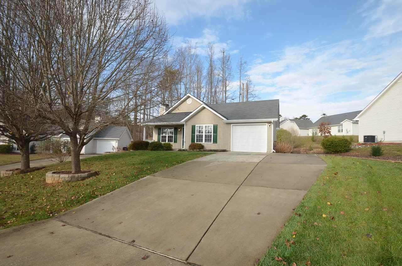 1704 Dunneman Ct - Photo 2 of 17