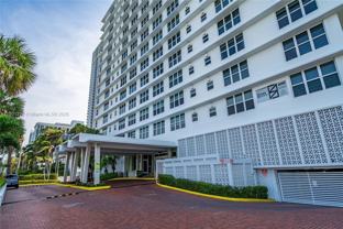 4747 Collins Ave #1511 - Photo 1 of 1