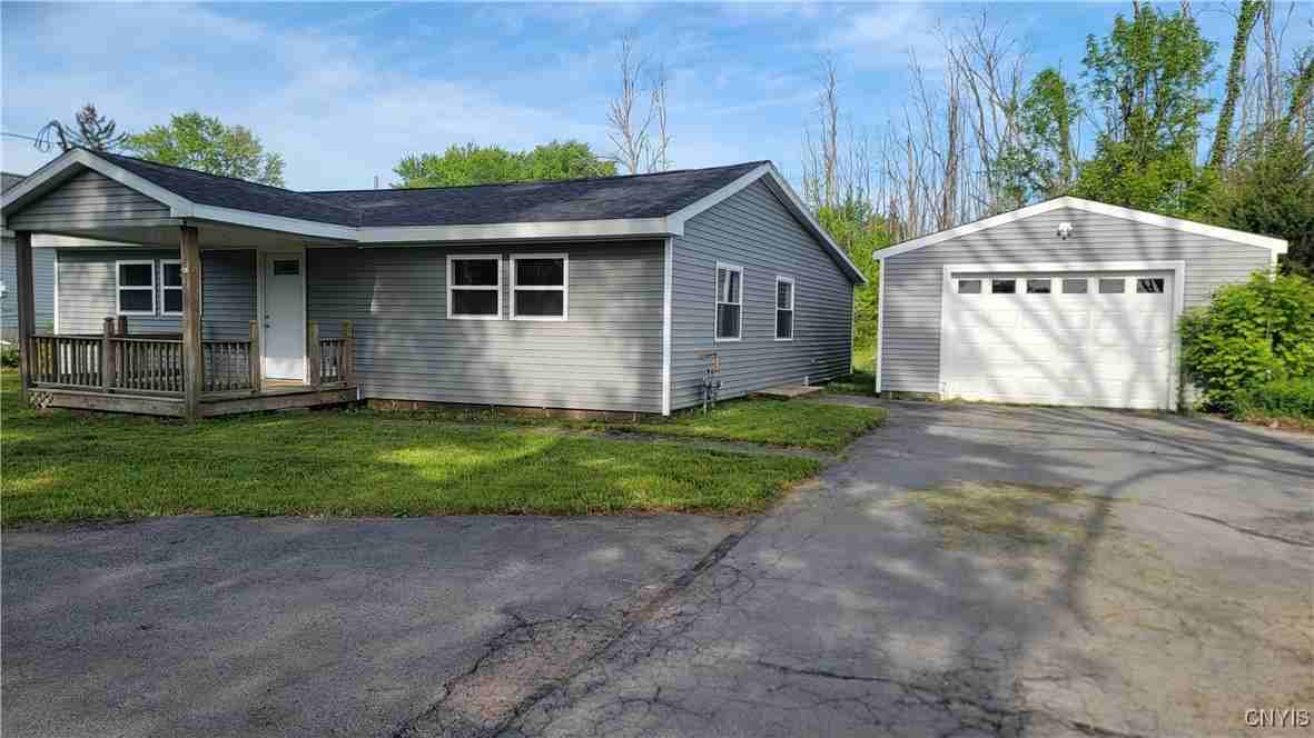 7991 Thompson Rd - Photo 2 of 21