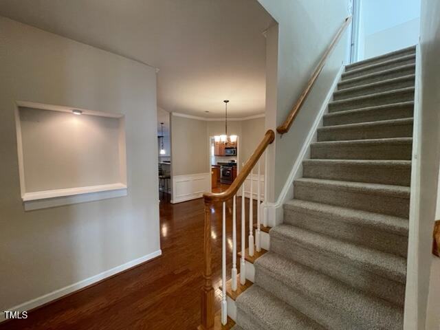 3105 Fortress Gate Dr - Photo 2 of 9