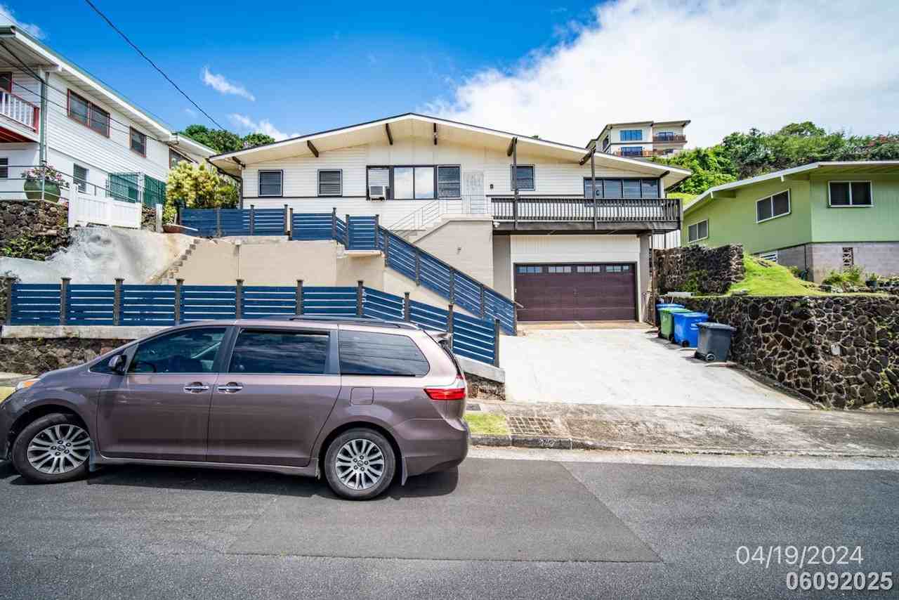 1483 Mahiole St - Photo 2 of 27
