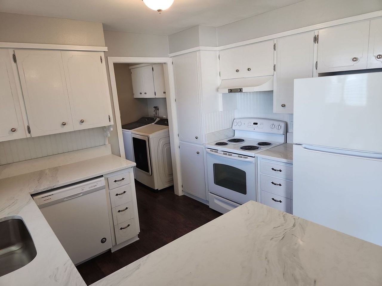 896 Mahaya Ct Se - Photo 2 of 24