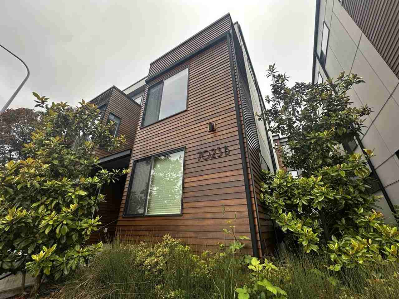 7023 35th Ave Ne #B - Photo 2 of 34