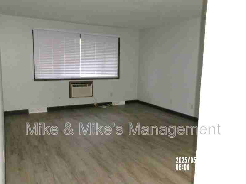 7452 N Granville Rd #1 - Photo 2 of 10