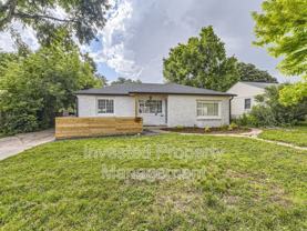 2709 S Cook St - Photo 1 of 1