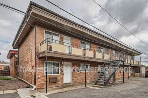 featured image of 4260 W 70th Pl #4