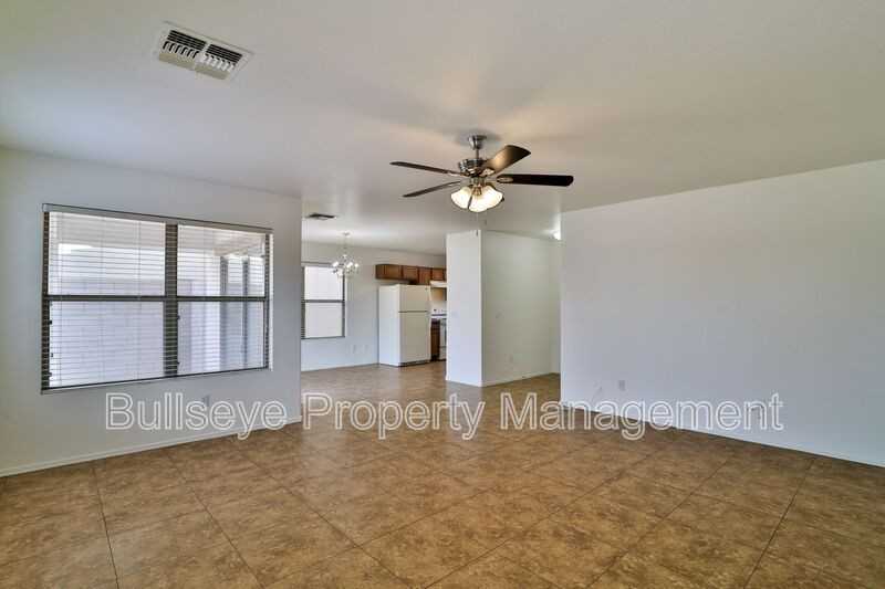 1069 E Lowell Ct - Photo 5 of 25