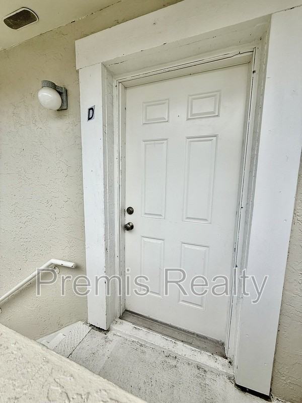2941 Bough Ave - Photo 7 of 27