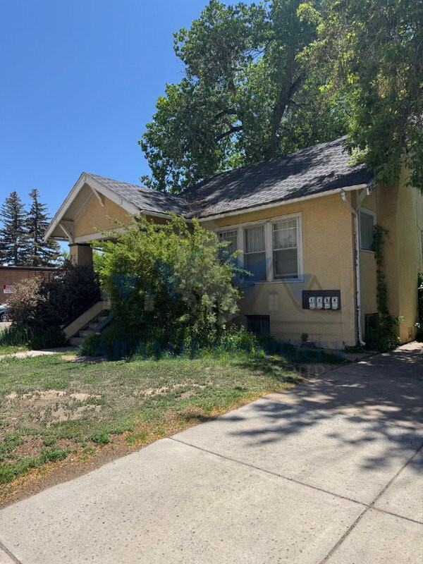 1526 E Grand Ave #2 - Photo 2 of 20