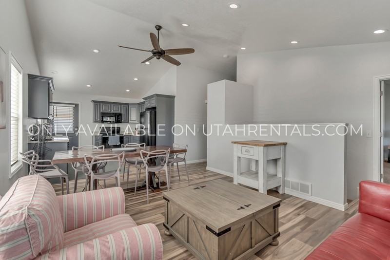 232 Wn - Photo 5 of 32