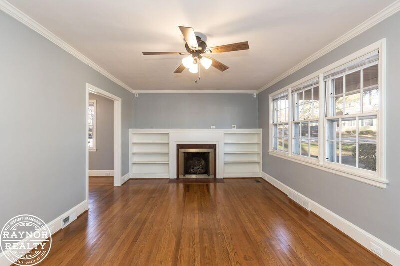 433 Norvell St - Photo 7 of 37