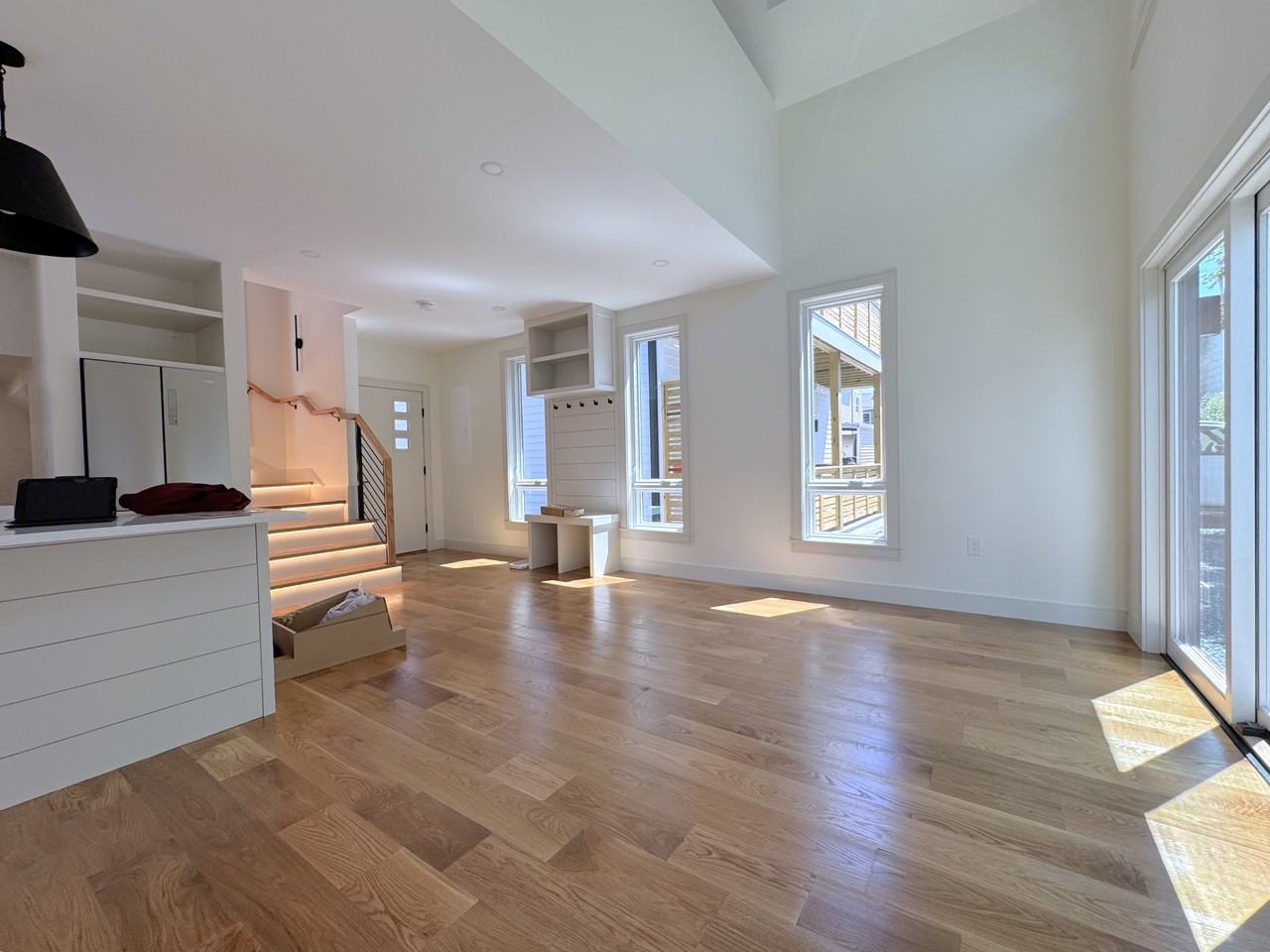 58 Springfield St - Photo 5 of 15