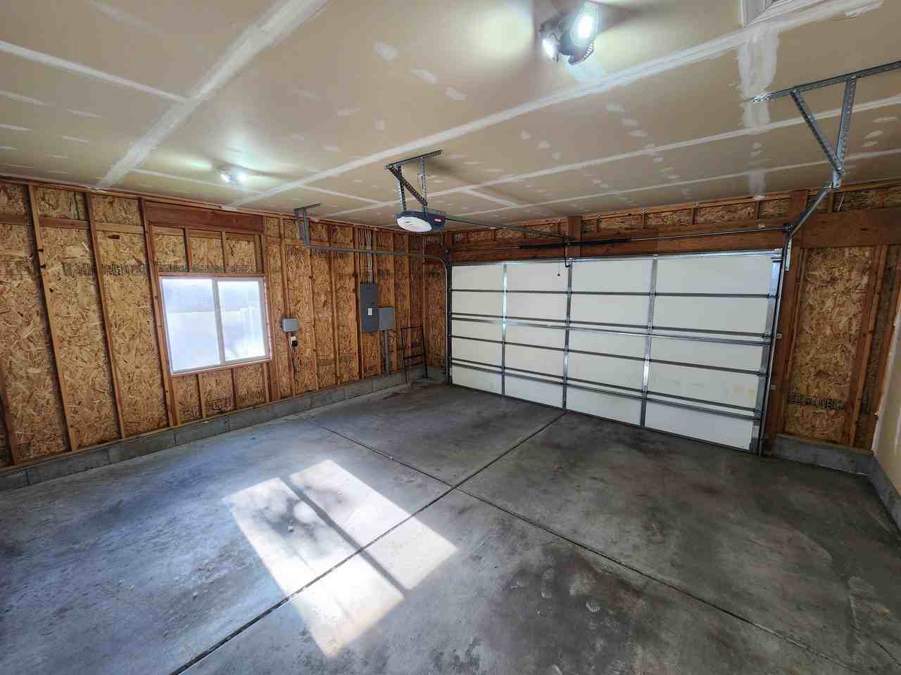 3674 E Marble Dr - Photo 5 of 14