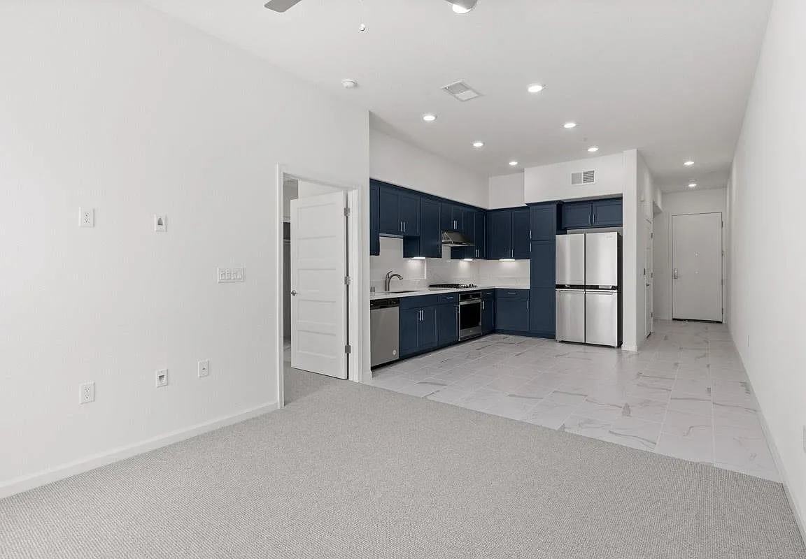 3034 Empoli St - Photo 2 of 7