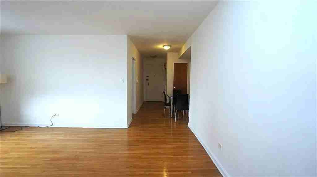 393 Avenue S - Photo 2 of 10