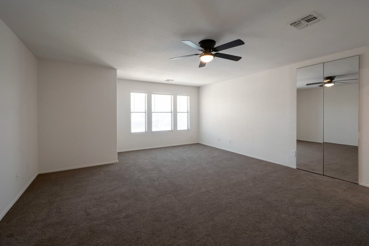 10646 E Bogart Ave - Photo 6 of 15
