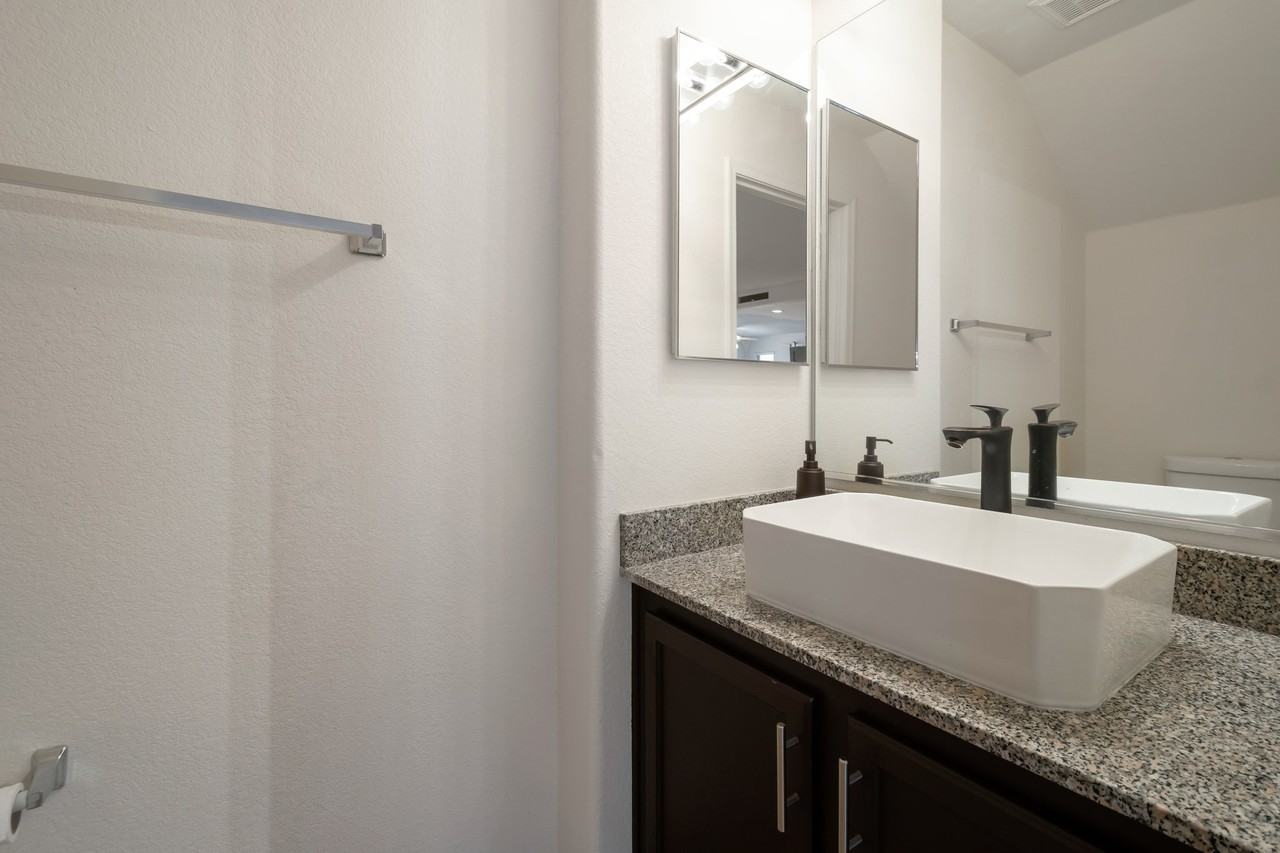 10646 E Bogart Ave - Photo 7 of 15