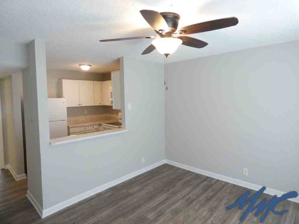 118 Dill Ln #Q - Photo 2 of 10