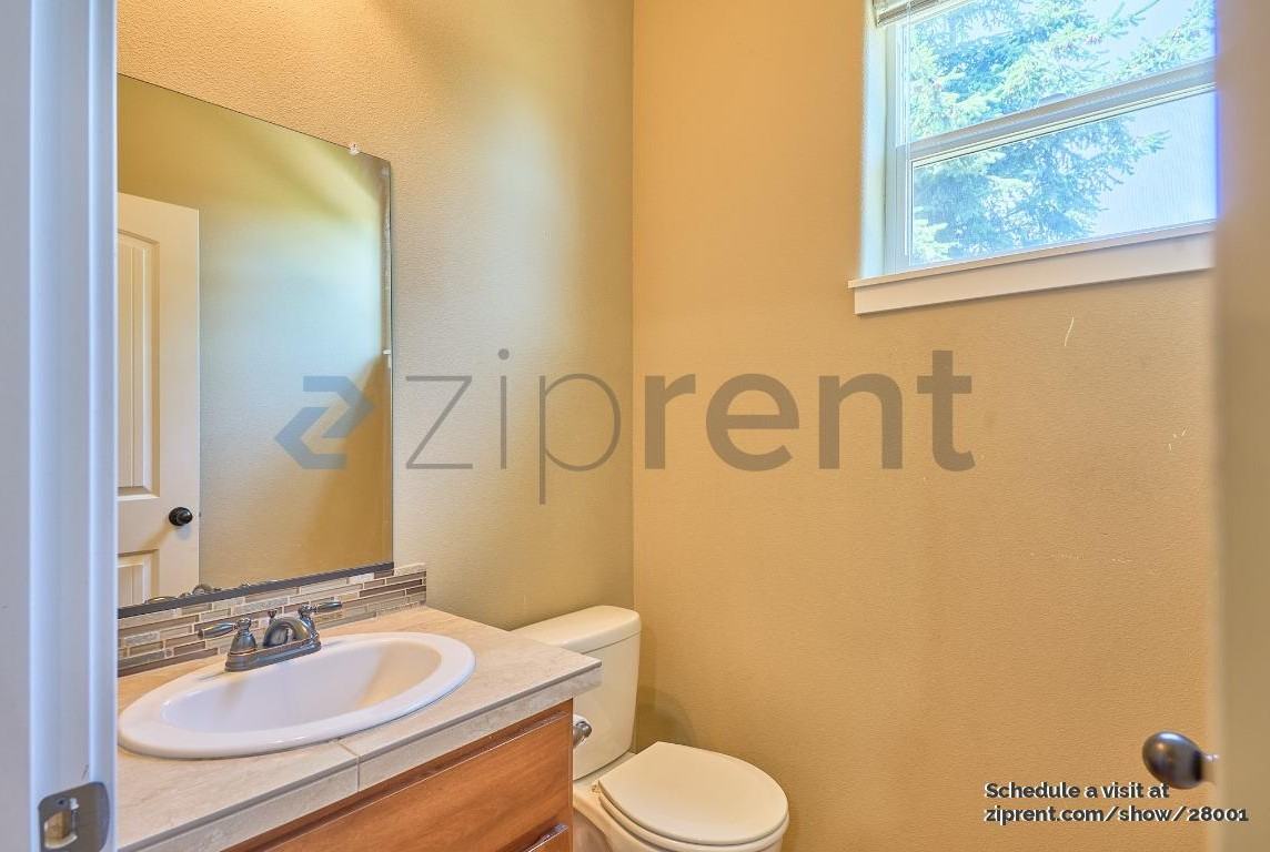 2610 Princeton Pl - Photo 4 of 23