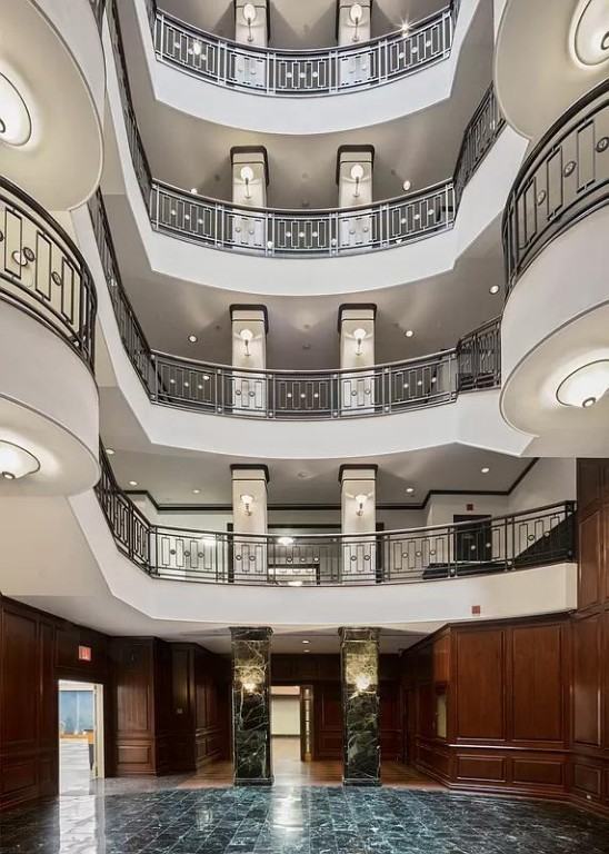 Maiden Ln #1912 - Photo 7 of 9