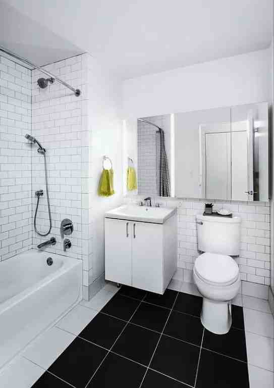 Pine St #4903 - Photo 4 of 18