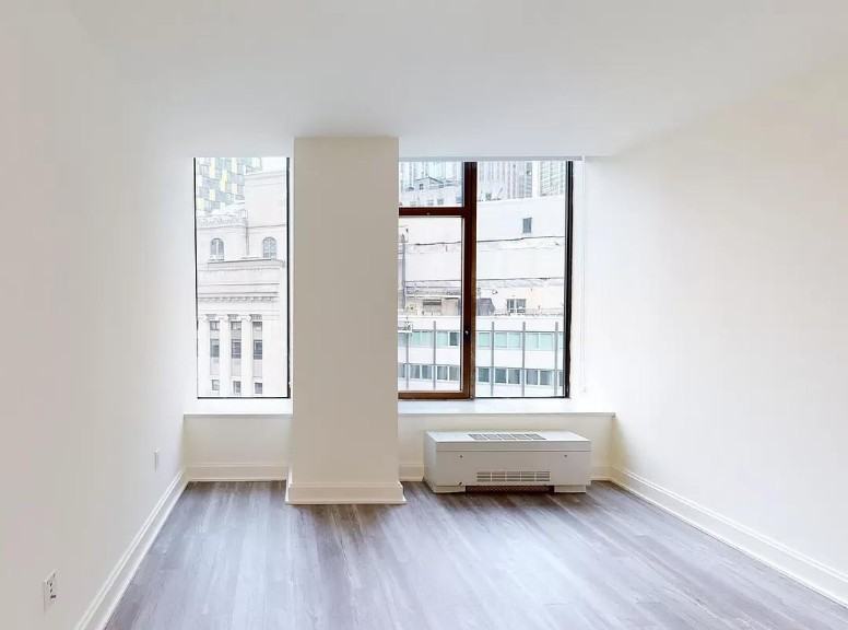 Hanover Sq #23M - Photo 3 of 9