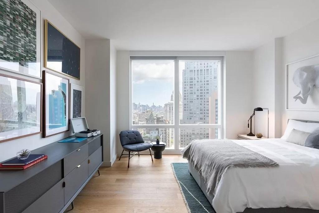 Dutch St #31H - Photo 2 of 20