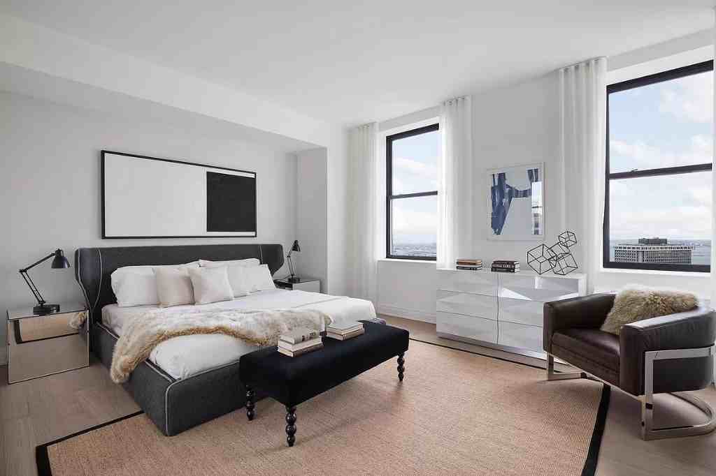 Pine St #3301 - Photo 3 of 20