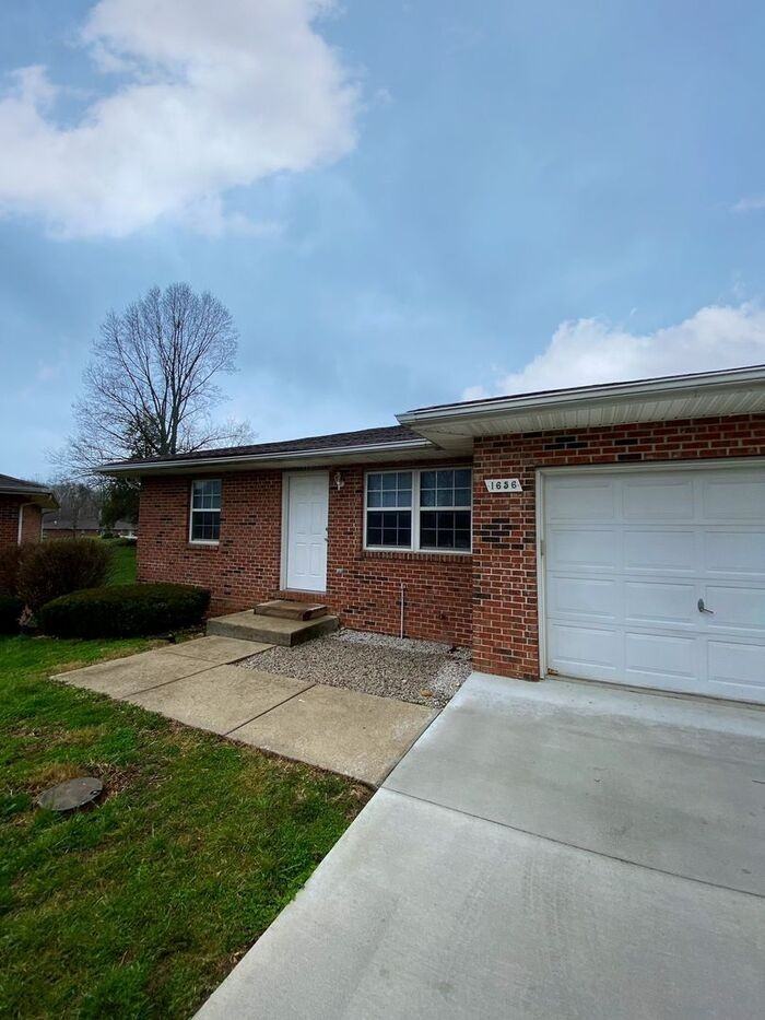 1656 Country Walk Ct #1656 - Photo 2 of 9