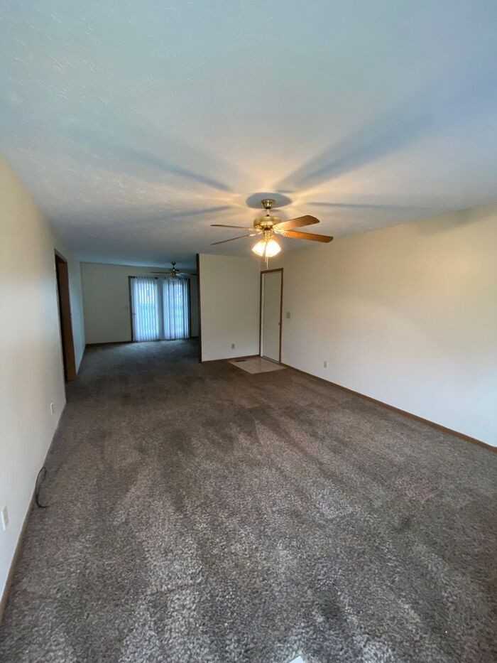 1656 Country Walk Ct #1656 - Photo 3 of 9