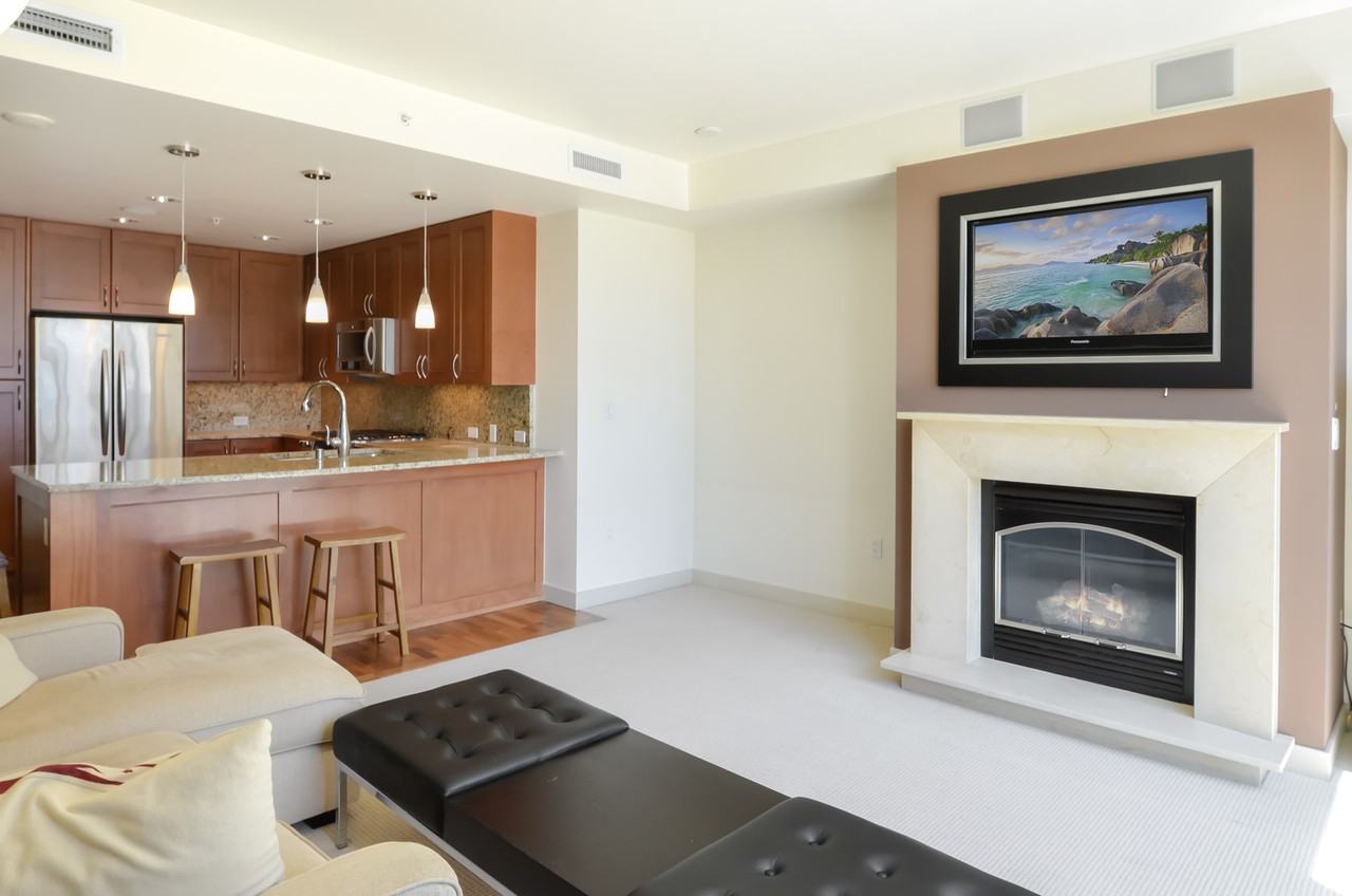10650 Ne 9th Pl #1221 - Photo 3 of 11
