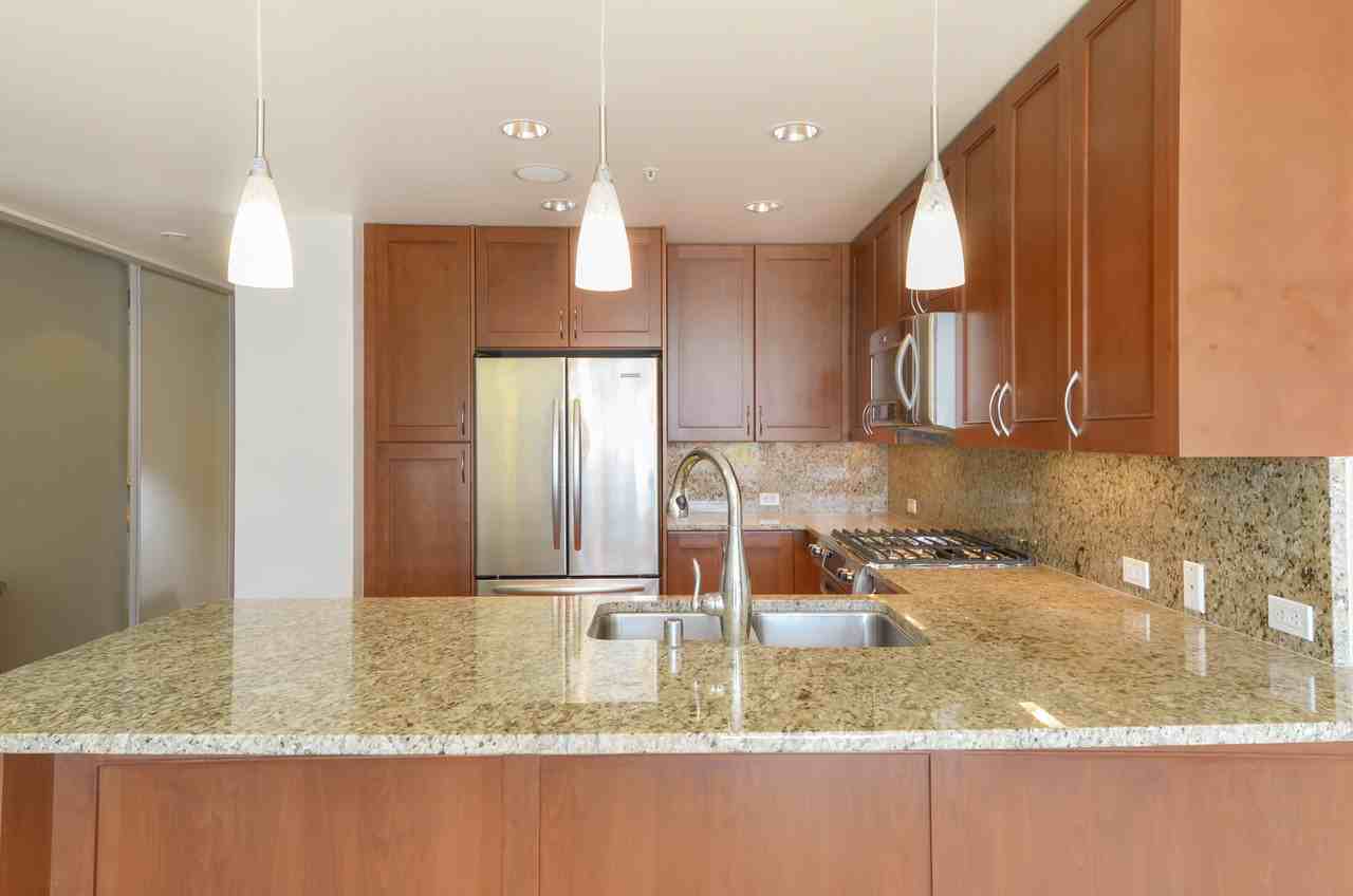 10650 Ne 9th Pl #1221 - Photo 4 of 11