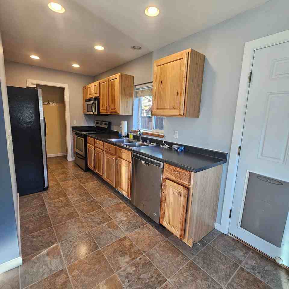 12835 Cedar Ave Nw - Photo 6 of 15