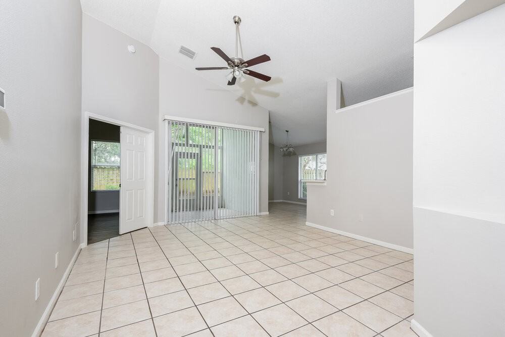 2845 Oak Shore Rd - Photo 3 of 16