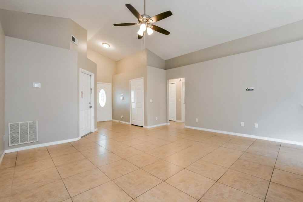 281 Meagan Beth Rd - Photo 4 of 16