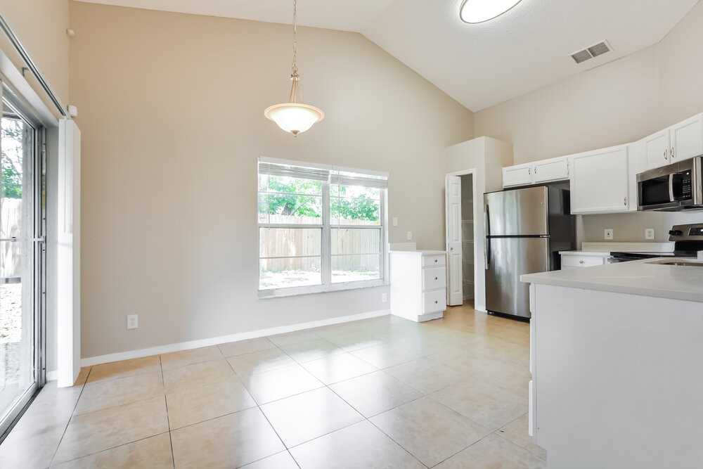 281 Meagan Beth Rd - Photo 6 of 16
