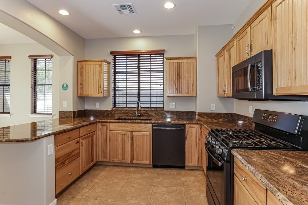 2327 W Jake Hvn - Photo 7 of 17