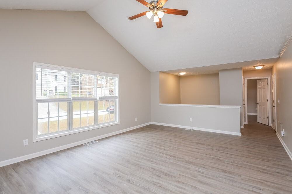 5539 Princeton Oaks Ln - Photo 5 of 18