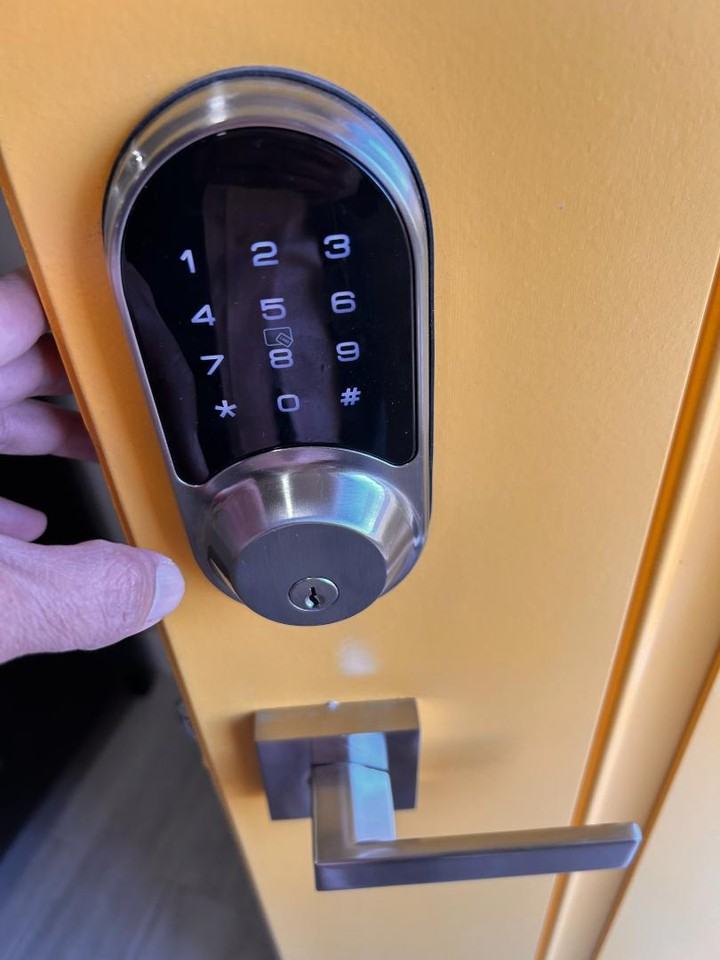 3936 W Nancy Ln - Photo 3 of 10