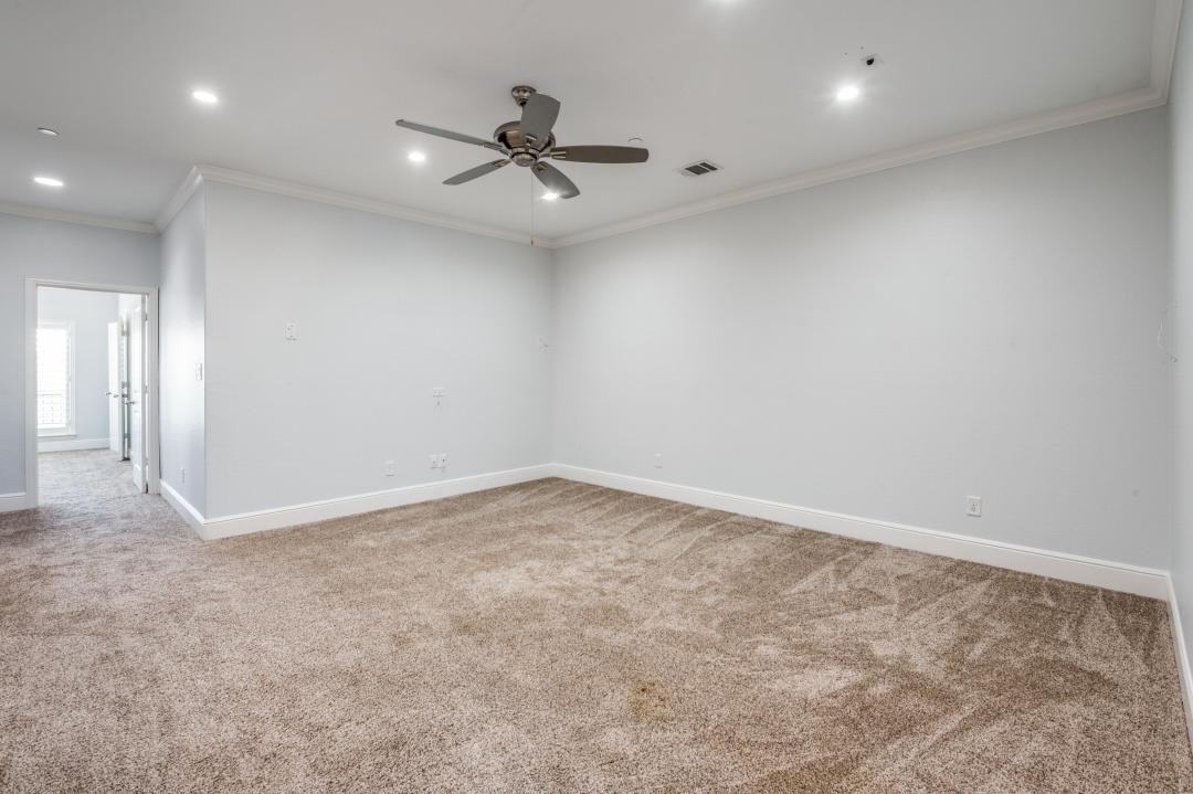 7509 Renaissance Blvd - Photo 3 of 20