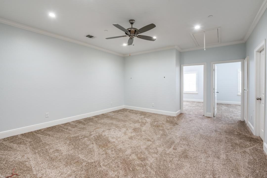 7509 Renaissance Blvd - Photo 5 of 20