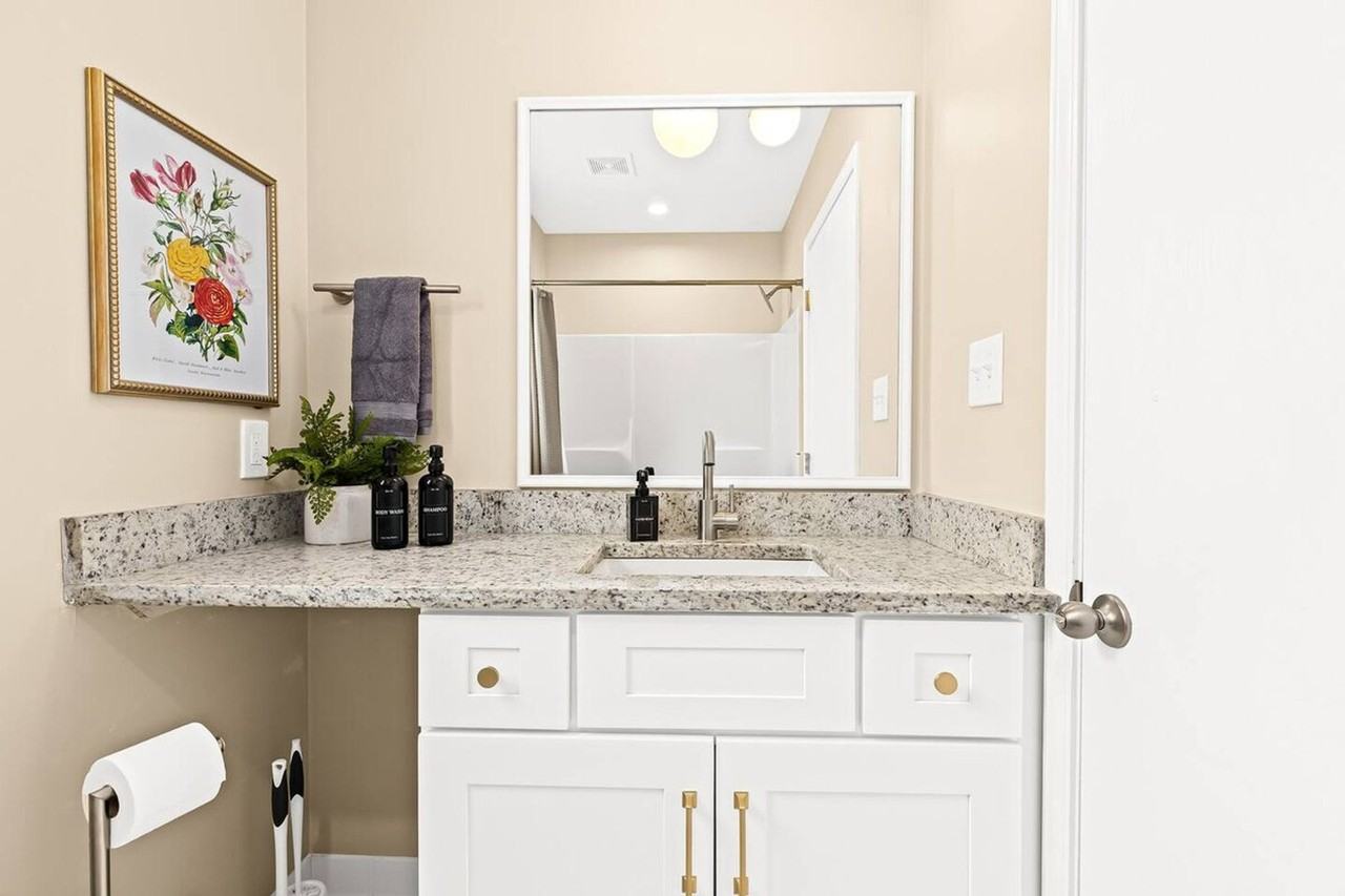 27882 Gratiot Ave #1032348P - Photo 6 of 29